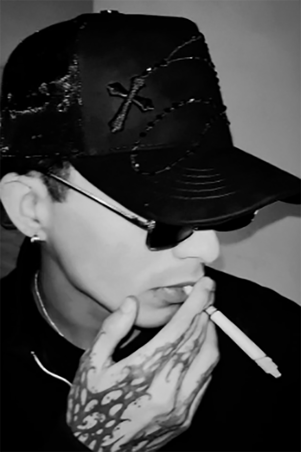 Gorra Brillante de Cadena Larga - Marrón