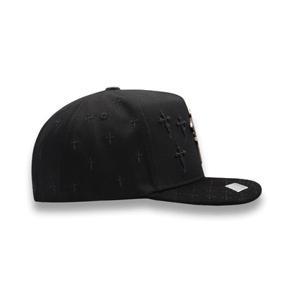 Gorra con Cruz de Diamantes